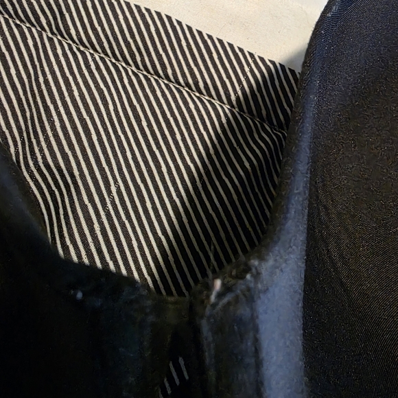 Warner's Black and Tan Bra Duo - Picture 6 of 11